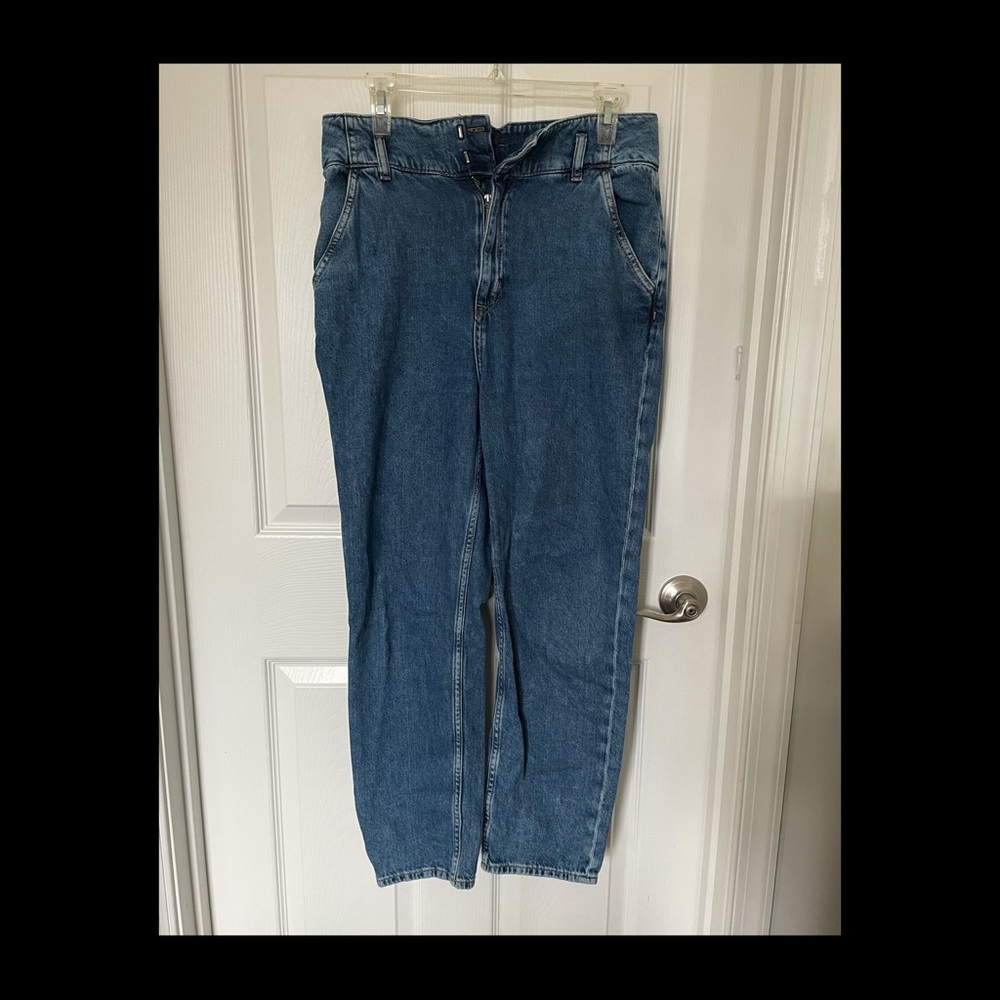 Mom Jeans
